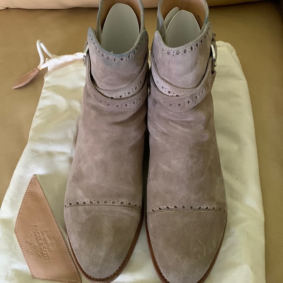 the office of Angela Scott Shoes - The Office of Angela Scott ankle boots - suede
